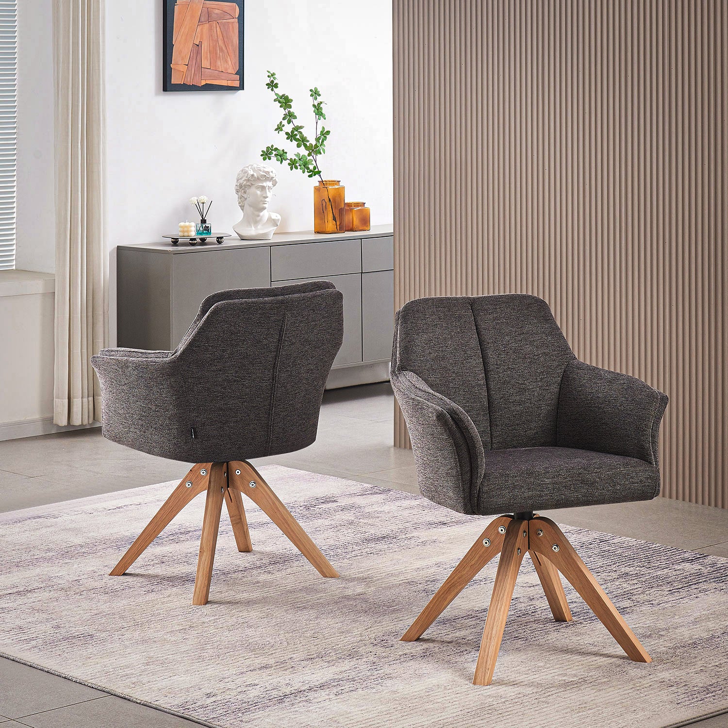 Esszimmerstuhl DAISY – Drehbarer Stuhl mit Armlehne & Holzgestell | B&D home