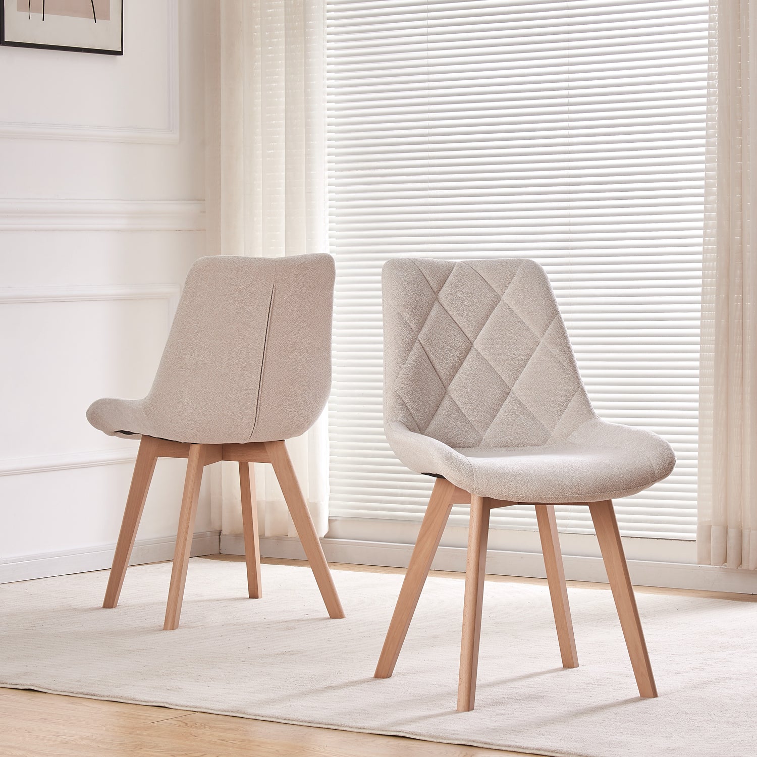 Esszimmerstühle 2er Set TANIA – Polsterstuhl mit Steppung & Holzbeinen | B&D home